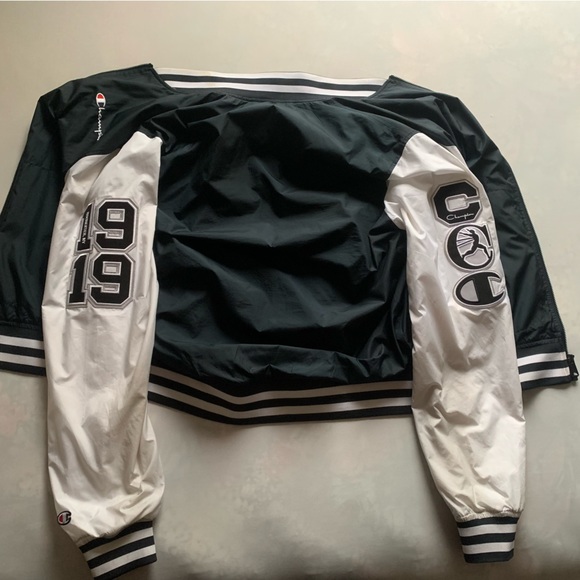 Champion Zip Up Jacket Medium Black&White Good
Condition - Picture 4 of 9